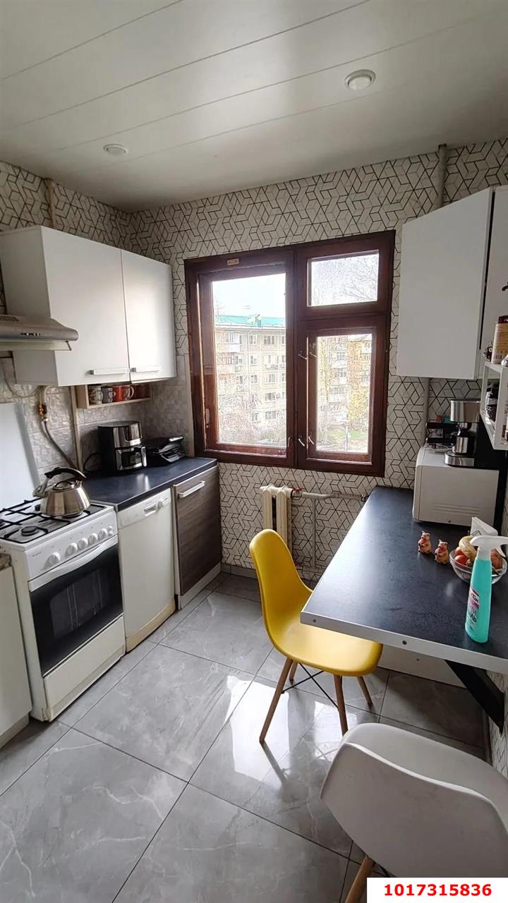 Фото №2: 2-комнатная квартира 48 м² - Краснодар, Центральный внутригородской округ, мкр. Черёмушки, ул. Бургасская, 23