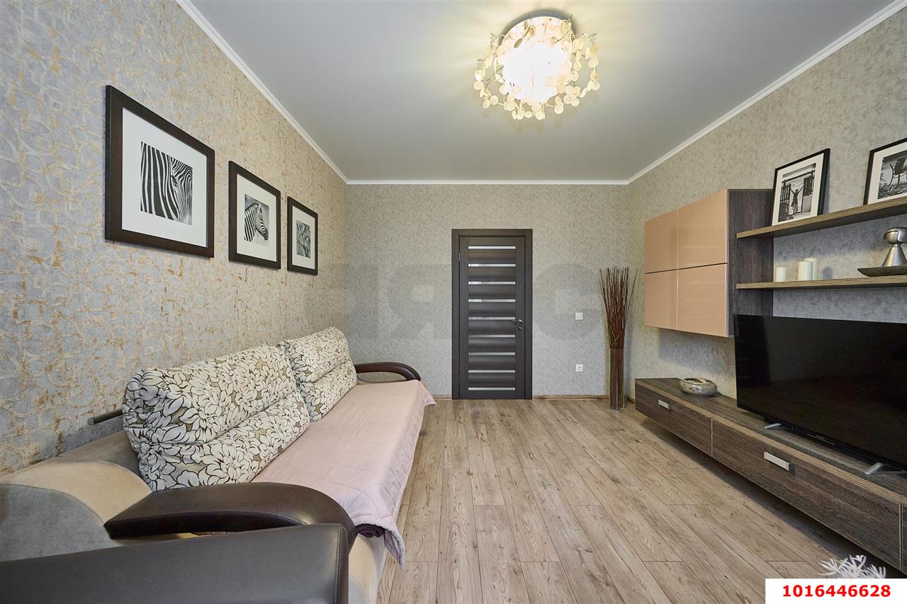 Фото №6: 2-комнатная квартира 71 м² - Краснодар, Карасунский внутригородской округ, мкр. Гидростроителей, ул. Автолюбителей, 52/3