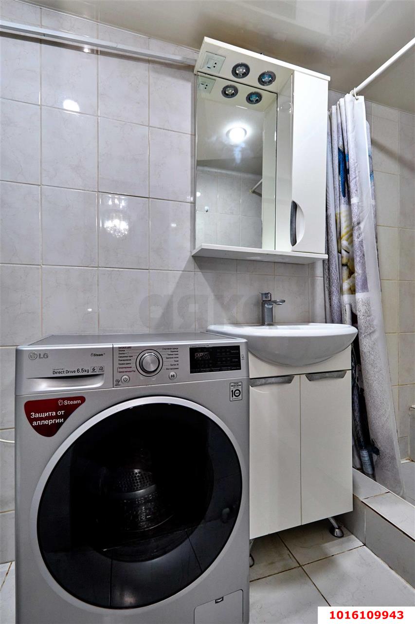 Фото №10: 2-комнатная квартира 46 м² - Краснодар, Центральный внутригородской округ, мкр. Центральный, ул. Коммунаров, 72