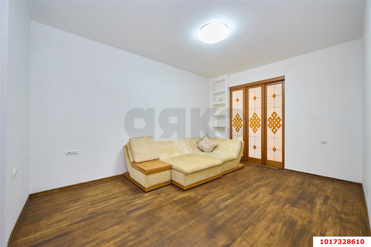 Фото №10: 3-комнатная квартира 86 м² - Краснодар, Центральный внутригородской округ, мкр. Центральный, ул. Кузнечная, 47