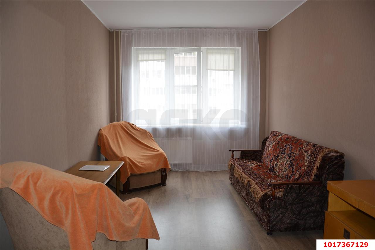 Фото №1: 2-комнатная квартира 61 м² - Краснодар, Карасунский внутригородской округ, мкр. Почтовый, пр-кт имени писателя Знаменского, 10