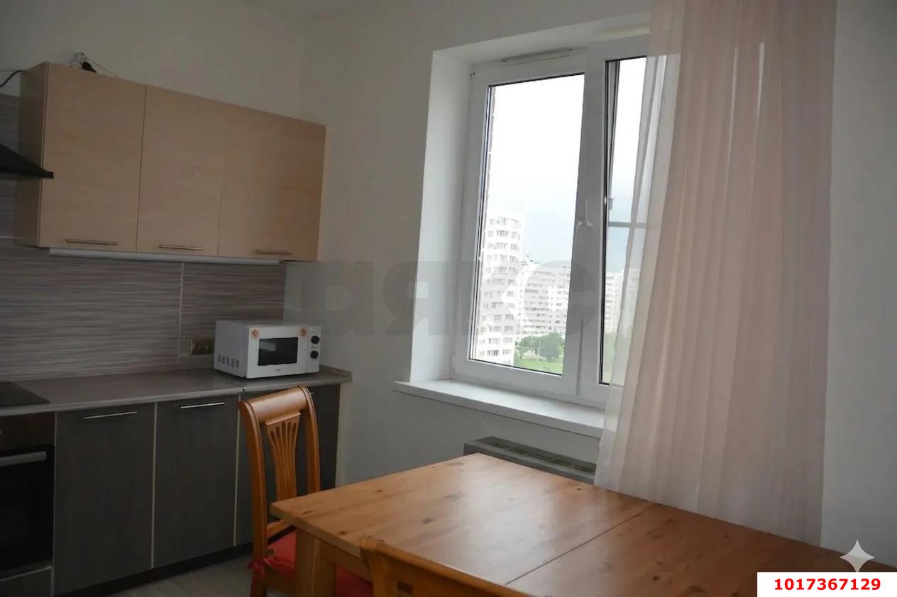 Фото №10: 2-комнатная квартира 61 м² - Краснодар, Карасунский внутригородской округ, мкр. Почтовый, пр-кт имени писателя Знаменского, 10