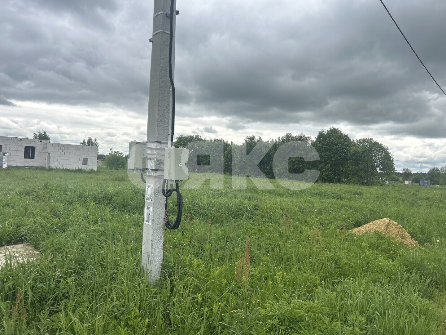 Фото №4: Участок садоводство <span class="whitespace-nowrap">8.74 сот.</span> - КП Малахитовая поляна, мкр. территория Максимовка-1, ул. Вишнёвая