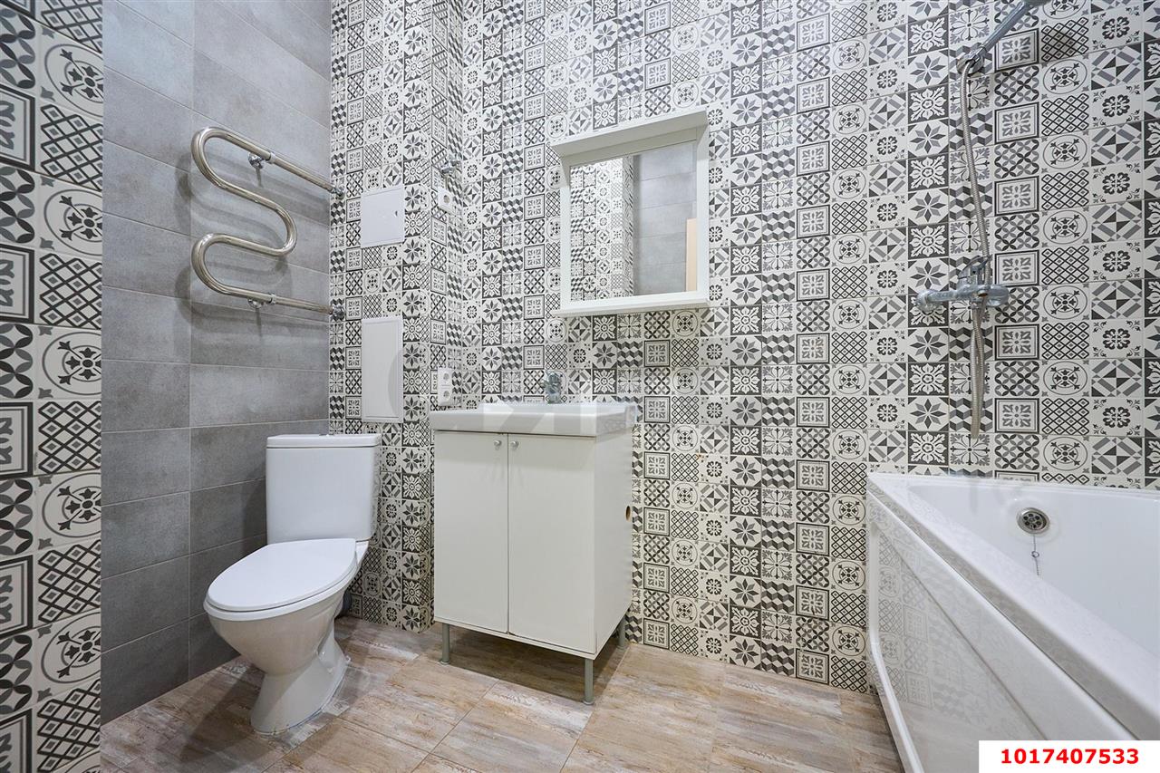 Фото №10: 1-комнатная квартира <span class="whitespace-nowrap">32 м²</span>, <span class="whitespace-nowrap">11/17 эт.</span> - Краснодар, Прикубанский внутригородской округ, Фестивальный, мкр. Солнечный, ул. имени Симиренко, 71к1
