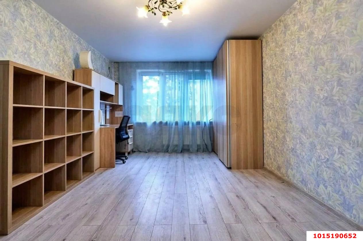 Фото №7: 2-комнатная квартира 71 м² - Краснодар, Прикубанский внутригородской округ, мкр. Восточно-Кругликовский, ул. Героя А.А. Аверкиева, 22