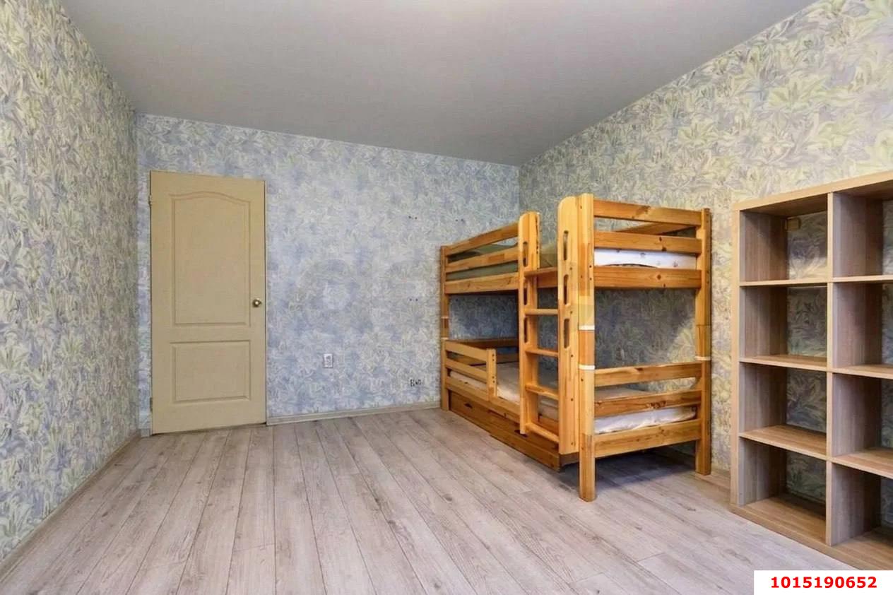 Фото №6: 2-комнатная квартира 71 м² - Краснодар, Прикубанский внутригородской округ, мкр. Восточно-Кругликовский, ул. Героя А.А. Аверкиева, 22