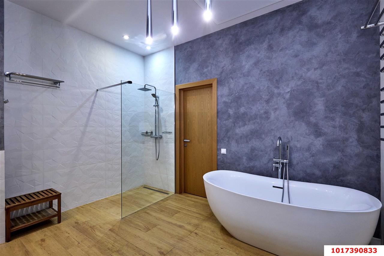 Фото №8: 3-комнатная квартира <span class="whitespace-nowrap">126 м²</span>, <span class="whitespace-nowrap">21/21 эт.</span> - Краснодар, Центральный внутригородской округ, Завод Измерительных Приборов, мкр. ЖК Ривьера, ул. Московская, 57/1
