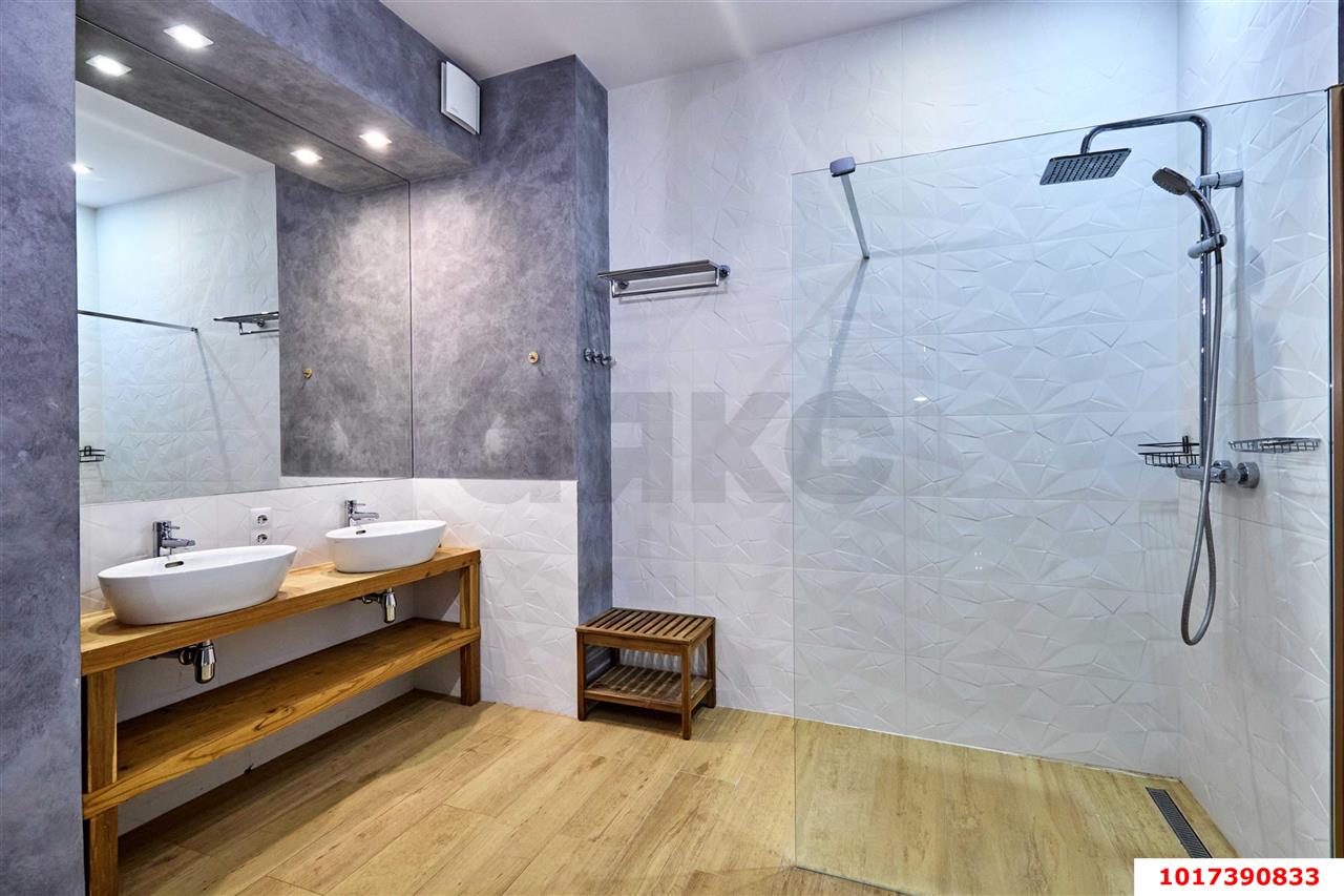 Фото №9: 3-комнатная квартира <span class="whitespace-nowrap">126 м²</span>, <span class="whitespace-nowrap">21/21 эт.</span> - Краснодар, Центральный внутригородской округ, Завод Измерительных Приборов, мкр. ЖК Ривьера, ул. Московская, 57/1