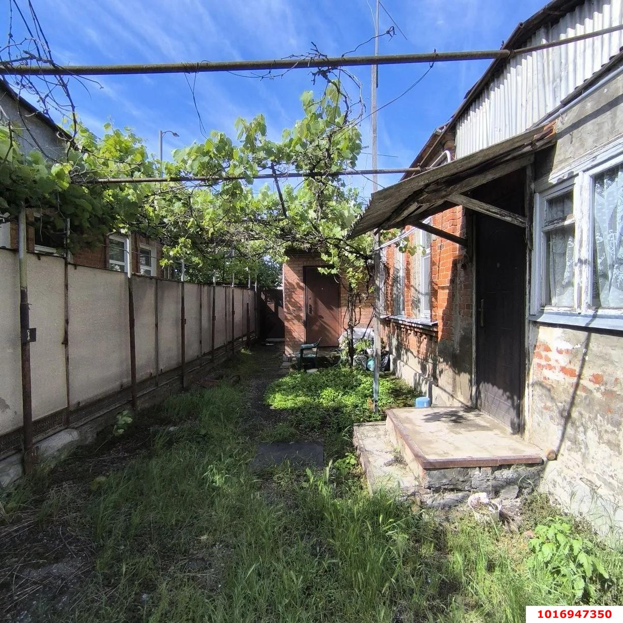 Фото №2: Дом 57 м² + 3.3 сот. - Краснодар, Западный внутригородской округ, мкр. Кожзавод, ул. имени Калинина, 364