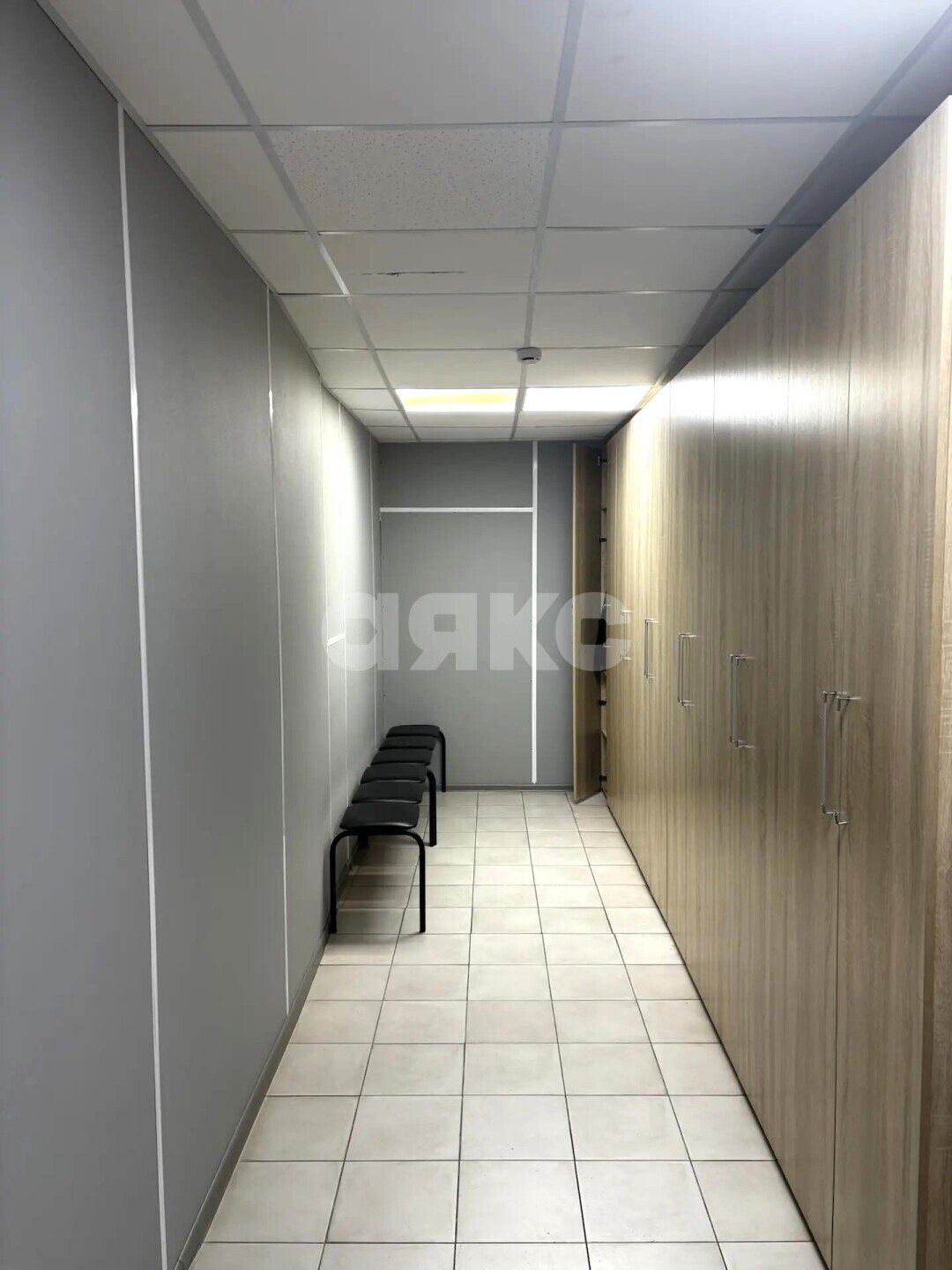 Фото №10: Коммерция <span class="whitespace-nowrap">665 м²</span>, <span class="whitespace-nowrap">7/8 эт.</span> - Волгоград, р. Краснооктябрьский, пр-кт имени В.И. Ленина, 88