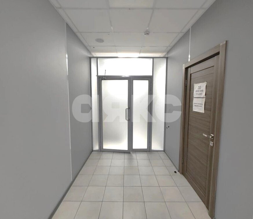 Фото №12: Коммерция <span class="whitespace-nowrap">665 м²</span>, <span class="whitespace-nowrap">7/8 эт.</span> - Волгоград, р. Краснооктябрьский, пр-кт имени В.И. Ленина, 88