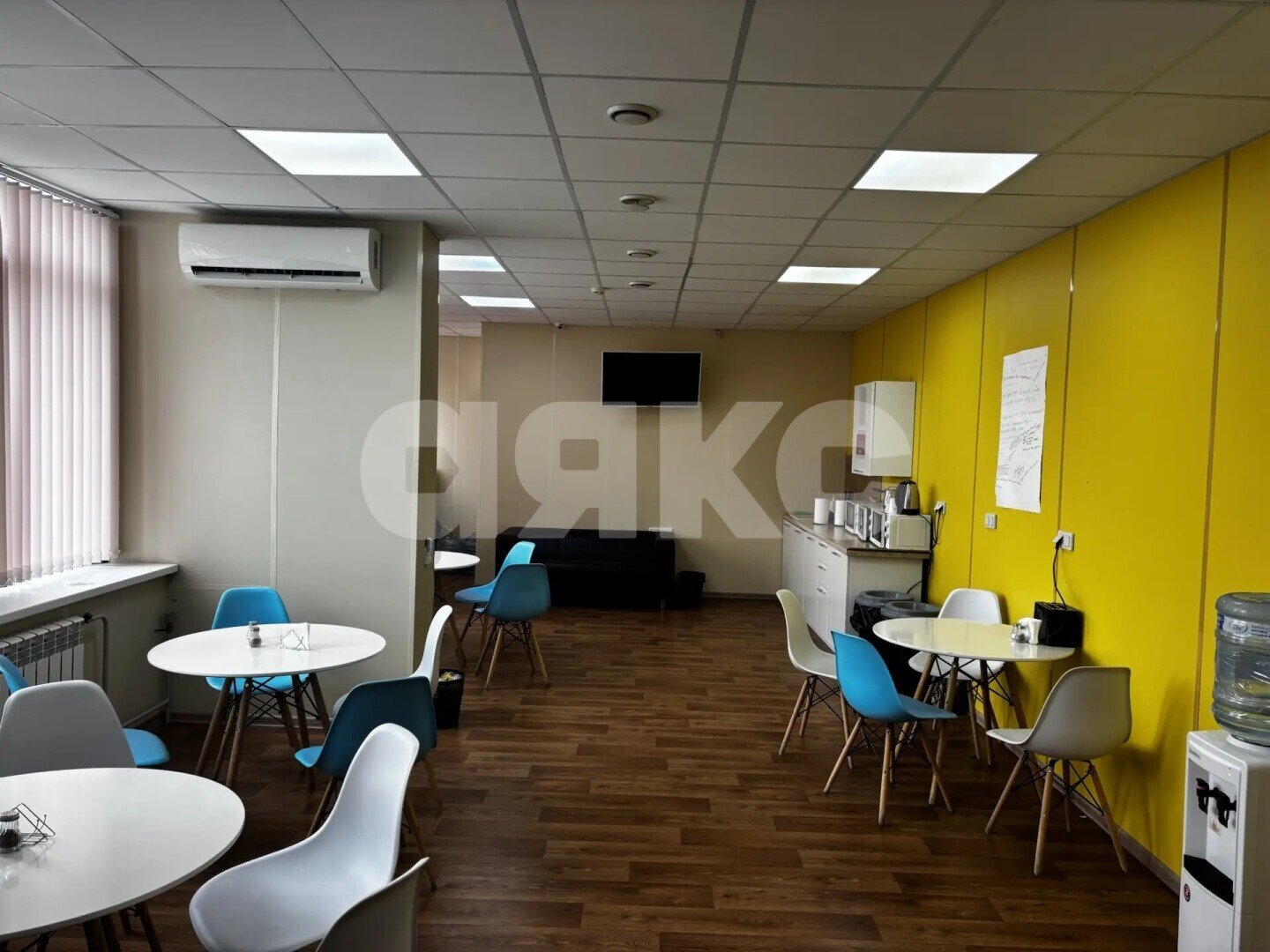Фото №28: Коммерция <span class="whitespace-nowrap">665 м²</span>, <span class="whitespace-nowrap">7/8 эт.</span> - Волгоград, р. Краснооктябрьский, пр-кт имени В.И. Ленина, 88