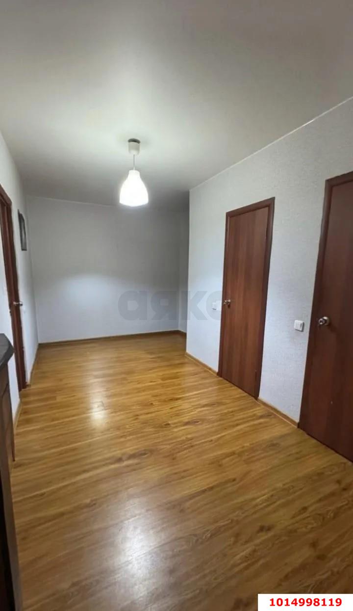 Фото №13: 2-комнатная квартира 71 м² - Краснодар, Прикубанский внутригородской округ, Восточно-Кругликовский, мкр. ЖК Возрождение, ул. имени 40-летия Победы, 133