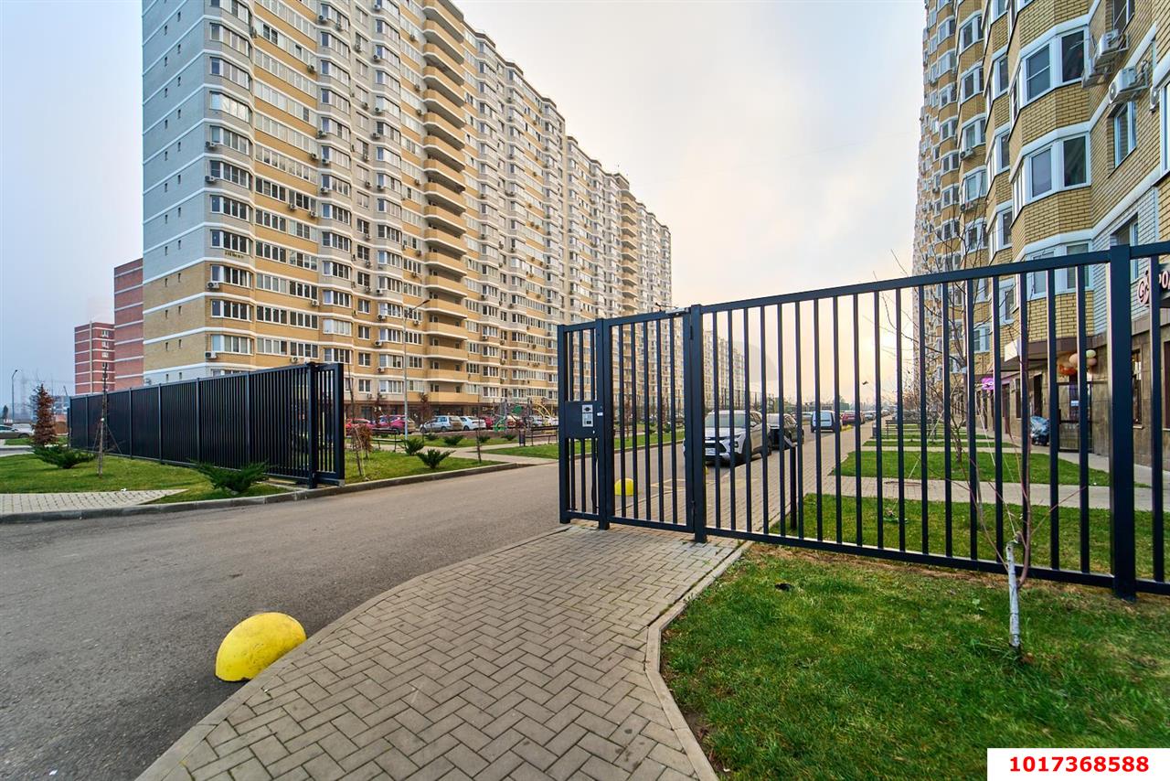 Фото №1: 1-комнатная квартира 29 м² - Краснодар, Прикубанский внутригородской округ, Славянский, мкр. Светлоград, ул. Красных Партизан, 1/4к16