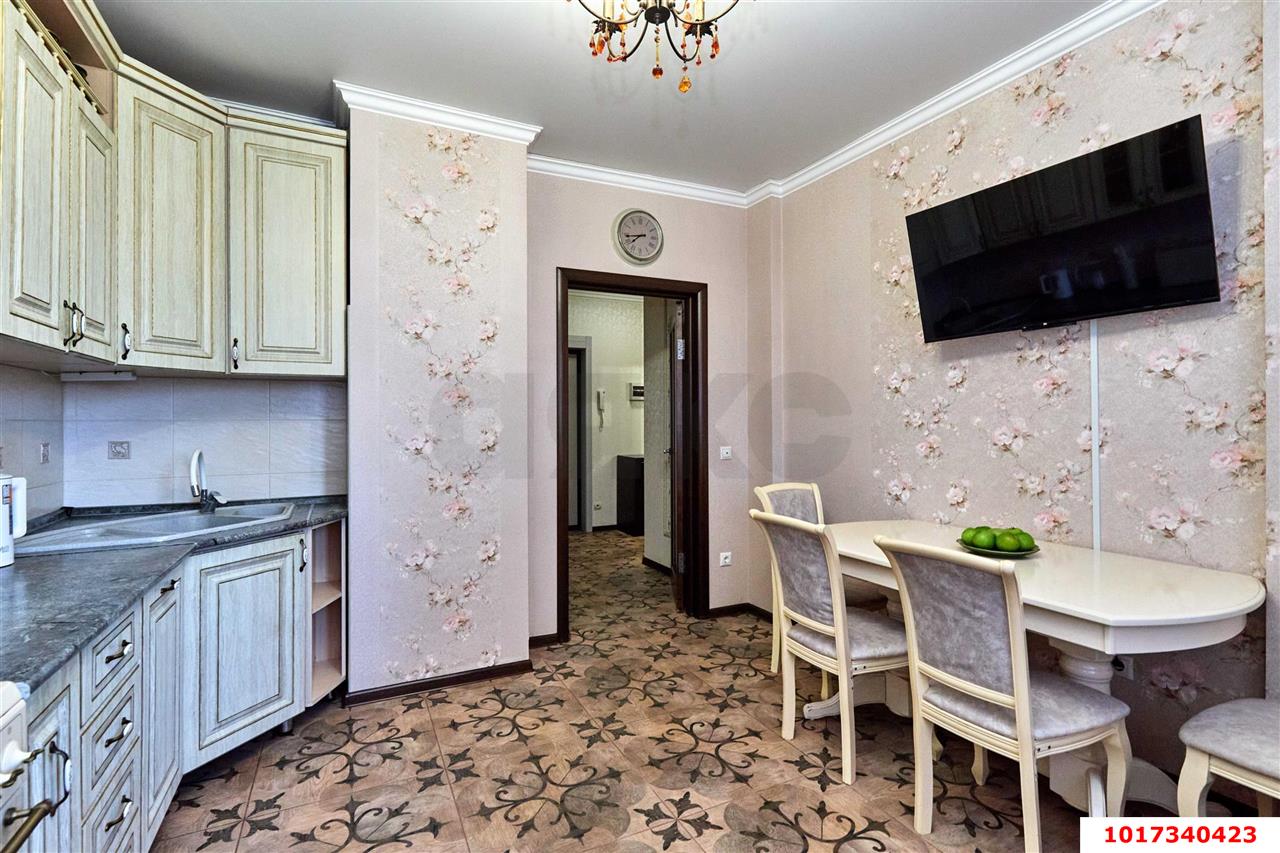 Фото №2: 2-комнатная квартира 66 м² - Краснодар, Карасунский внутригородской округ, мкр. Комсомольский, ул. Сормовская
