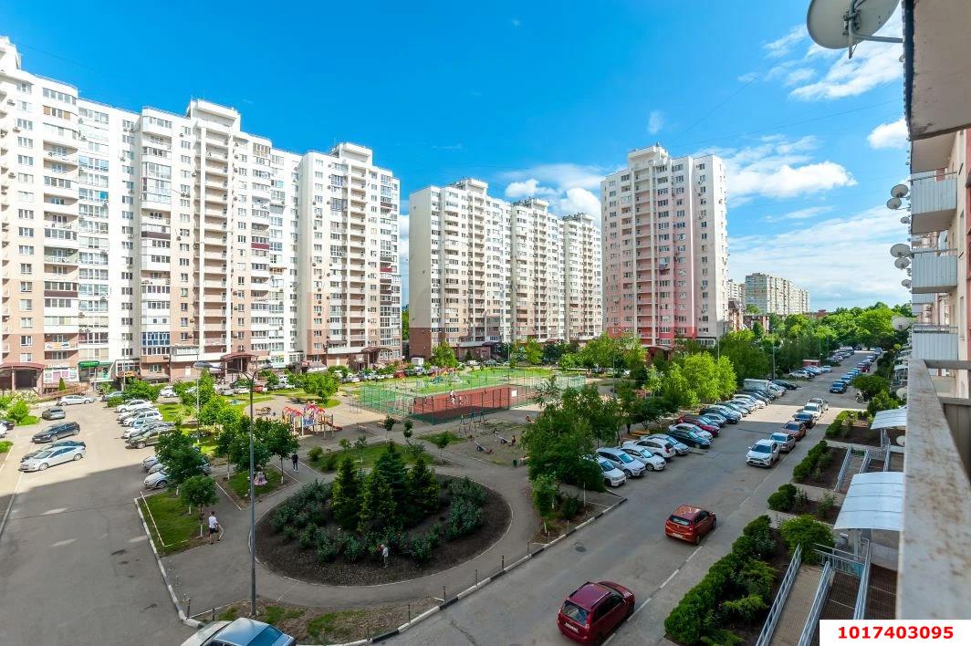 Фото №1: 2-комнатная квартира 72 м² - Краснодар, Прикубанский внутригородской округ, мкр. имени Маршала Жукова, ул. Александра Покрышкина, 4/5