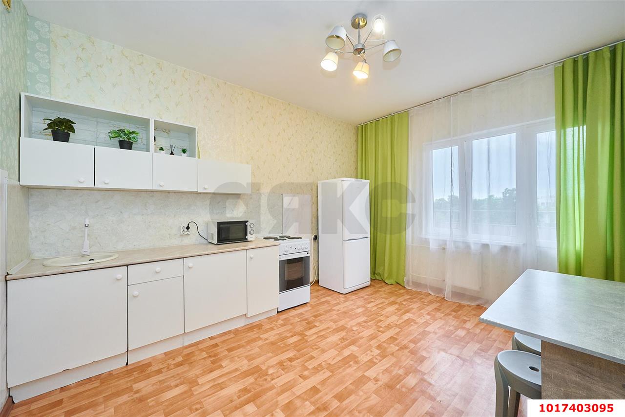 Фото №8: 2-комнатная квартира 72 м² - Краснодар, Прикубанский внутригородской округ, мкр. имени Маршала Жукова, ул. Александра Покрышкина, 4/5