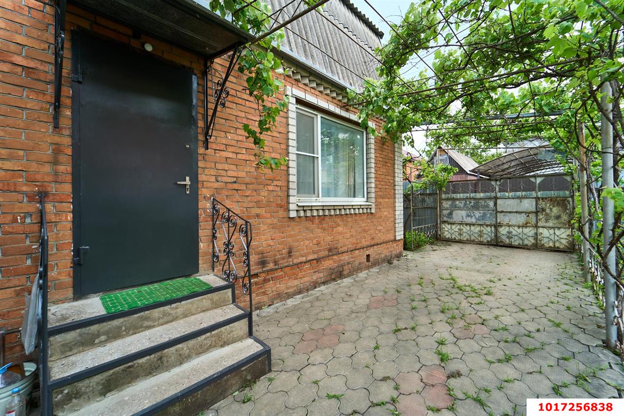 Фото №3: Дом 50 м² + 4 сот. - Знаменский, Карасунский внутригородской округ, мкр. СНТ Чайка, ул. Сиреневая