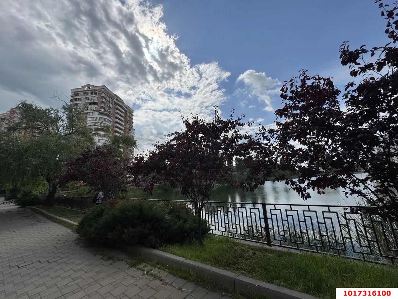 Фото №18: 3-комнатная квартира 91 м² - Краснодар, Карасунский внутригородской округ, мкр. Черёмушки, ул. Ставропольская, 183/2