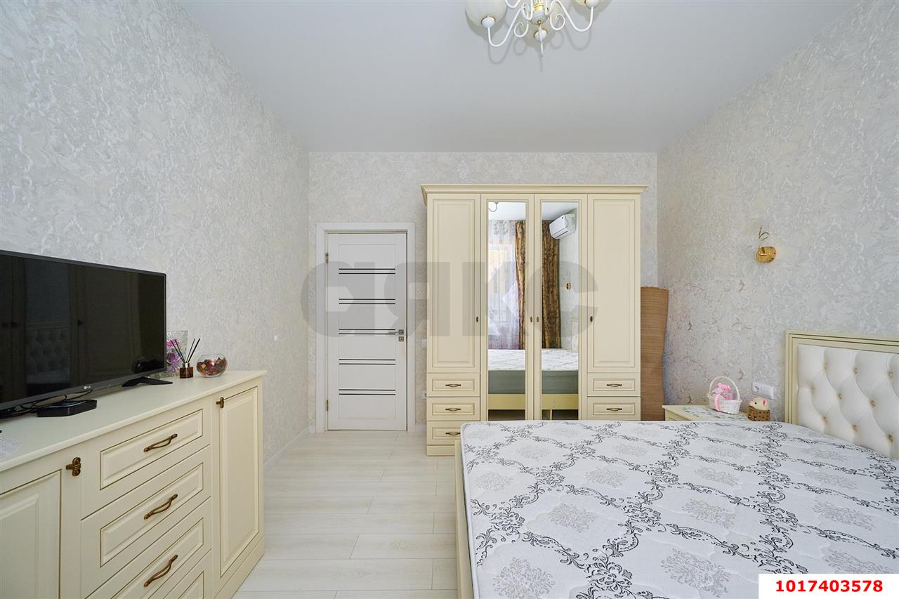 Фото №6: Дом <span class="whitespace-nowrap">118 м²</span> <span class="whitespace-nowrap">+ 3 сот.</span>, <span class="whitespace-nowrap">2 эт.</span> - Краснодар, Прикубанский внутригородской округ, мкр. КП Крепость, ул. Раевская, 153/4