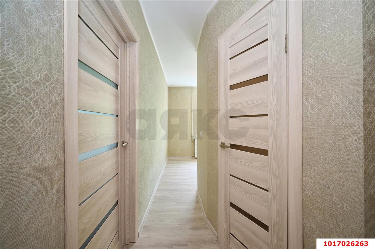 Фото №6: 1-комнатная квартира 33 м² - Краснодар, Центральный внутригородской округ, Покровка, мкр. Центральный, ул. Карасунская набережная, 83
