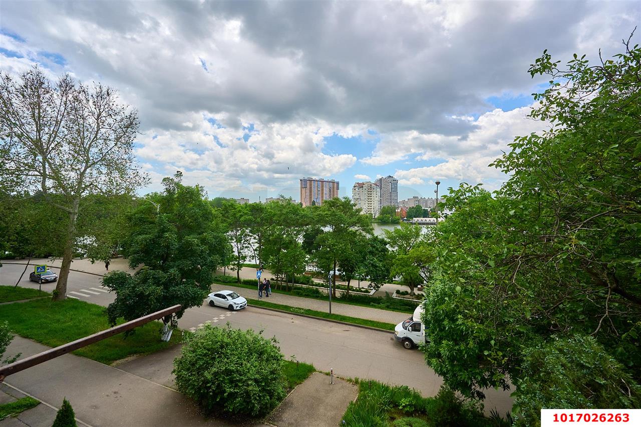 Фото №10: 1-комнатная квартира 33 м² - Краснодар, Центральный внутригородской округ, Покровка, мкр. Центральный, ул. Карасунская набережная, 83