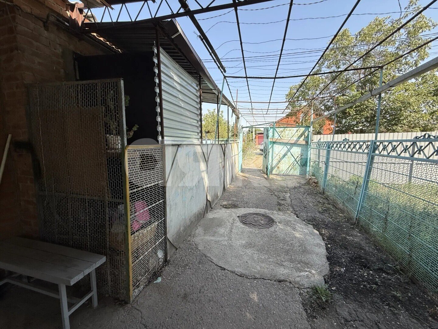 Фото №5: Дом <span class="whitespace-nowrap">112 м²</span> <span class="whitespace-nowrap">+ 4.93 сот.</span>, <span class="whitespace-nowrap">1 эт.</span> - Кореновск, мкр. 3-й квартал, ул. Сельская, 44