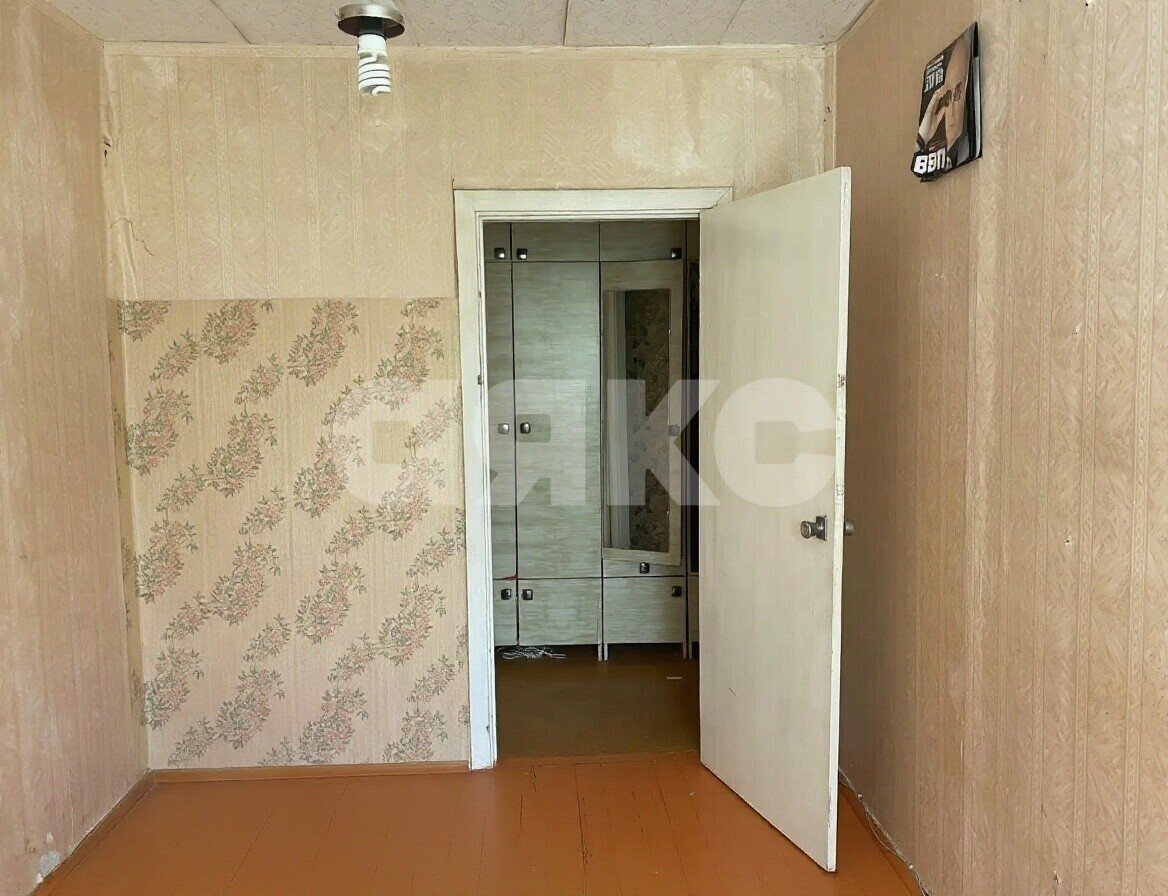 Фото №6: 3-комнатная квартира <span class="whitespace-nowrap">57 м²</span>, <span class="whitespace-nowrap">3/9 эт.</span> - Волгоград, Тракторозаводский, Спартановка, мкр. 411-й, ул. Академика Богомольца, 1