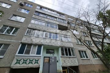 Фото №1: 2-комнатная квартира 54 м² - Воскресенск, мкр. Лопатинский, ул. Комсомольская, 15