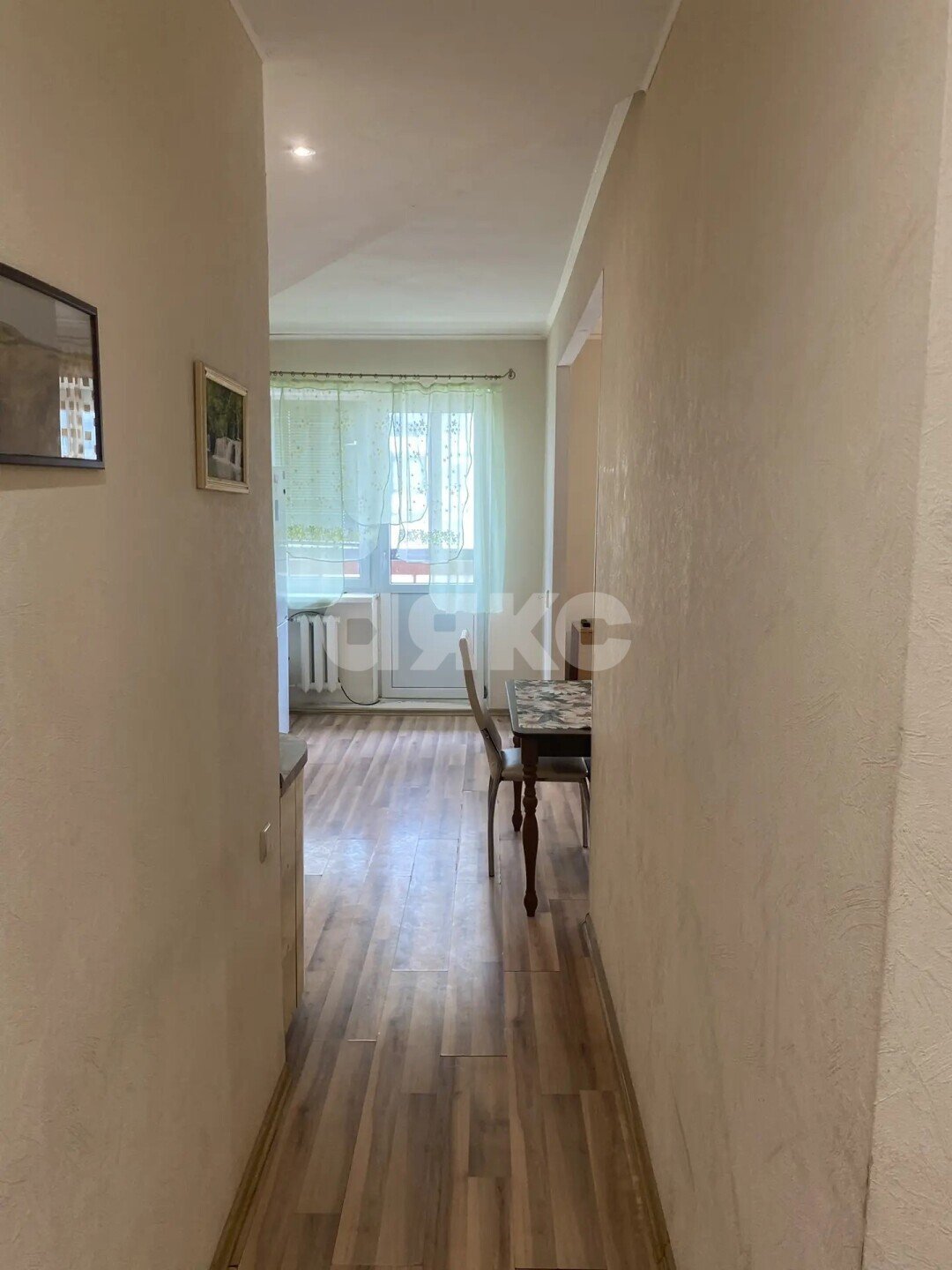 Фото №9: 1-комнатная квартира <span class="whitespace-nowrap">46 м²</span>, <span class="whitespace-nowrap">7/10 эт.</span> - Волгоград, Дзержинский, мкр. 124-й, пр-кт Маршала Жукова, 112