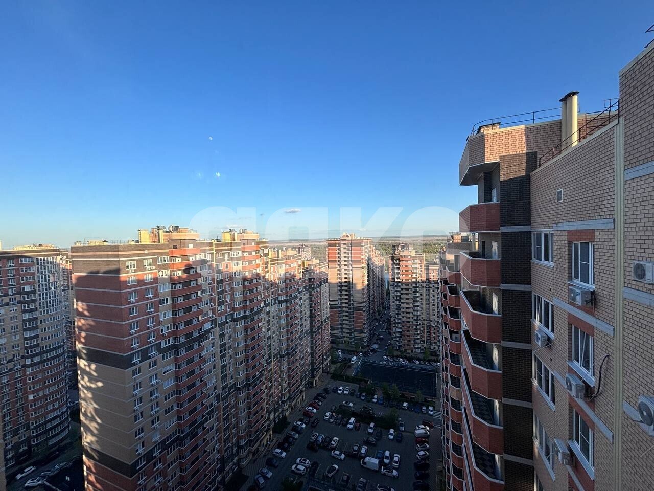 Фото №6: 1-комнатная квартира <span class="whitespace-nowrap">42 м²</span>, <span class="whitespace-nowrap">22/22 эт.</span> - Ростов-на-Дону, Пролетарский, жилой комплекс Красный Аксай, мкр. Нахичевань, ул. Богданова, 79