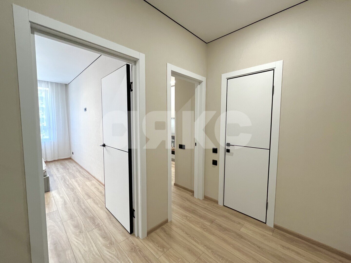Фото №6: 1-комнатная квартира <span class="whitespace-nowrap">35 м²</span>, <span class="whitespace-nowrap">11/22 эт.</span> - Ростов-на-Дону, Советский, Западный, мкр. жилой комплекс Современник, ул. Зорге, 11