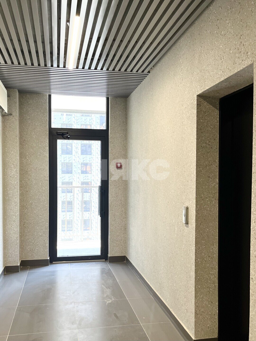 Фото №17: 1-комнатная квартира <span class="whitespace-nowrap">35 м²</span>, <span class="whitespace-nowrap">11/22 эт.</span> - Ростов-на-Дону, Советский, Западный, мкр. жилой комплекс Современник, ул. Зорге, 11