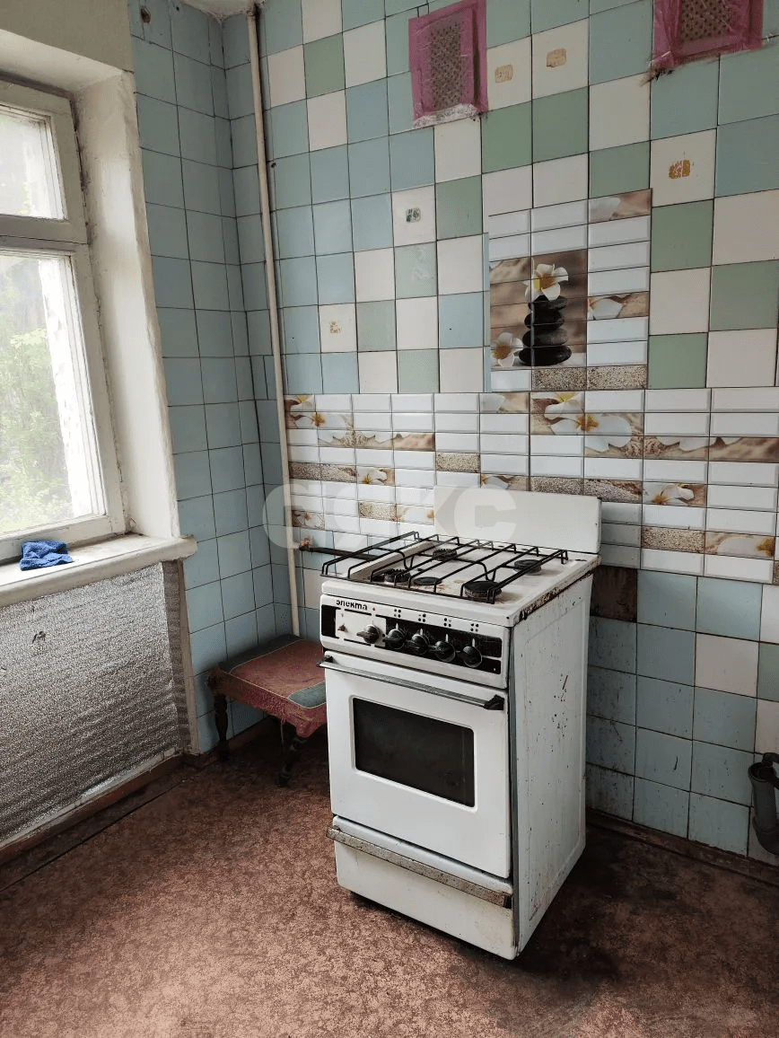 Фото №6: 2-комнатная квартира <span class="whitespace-nowrap">40 м²</span>, <span class="whitespace-nowrap">3/5 эт.</span> - Мелитополь, р. Микро, пр-кт 50-летия Победы, 44