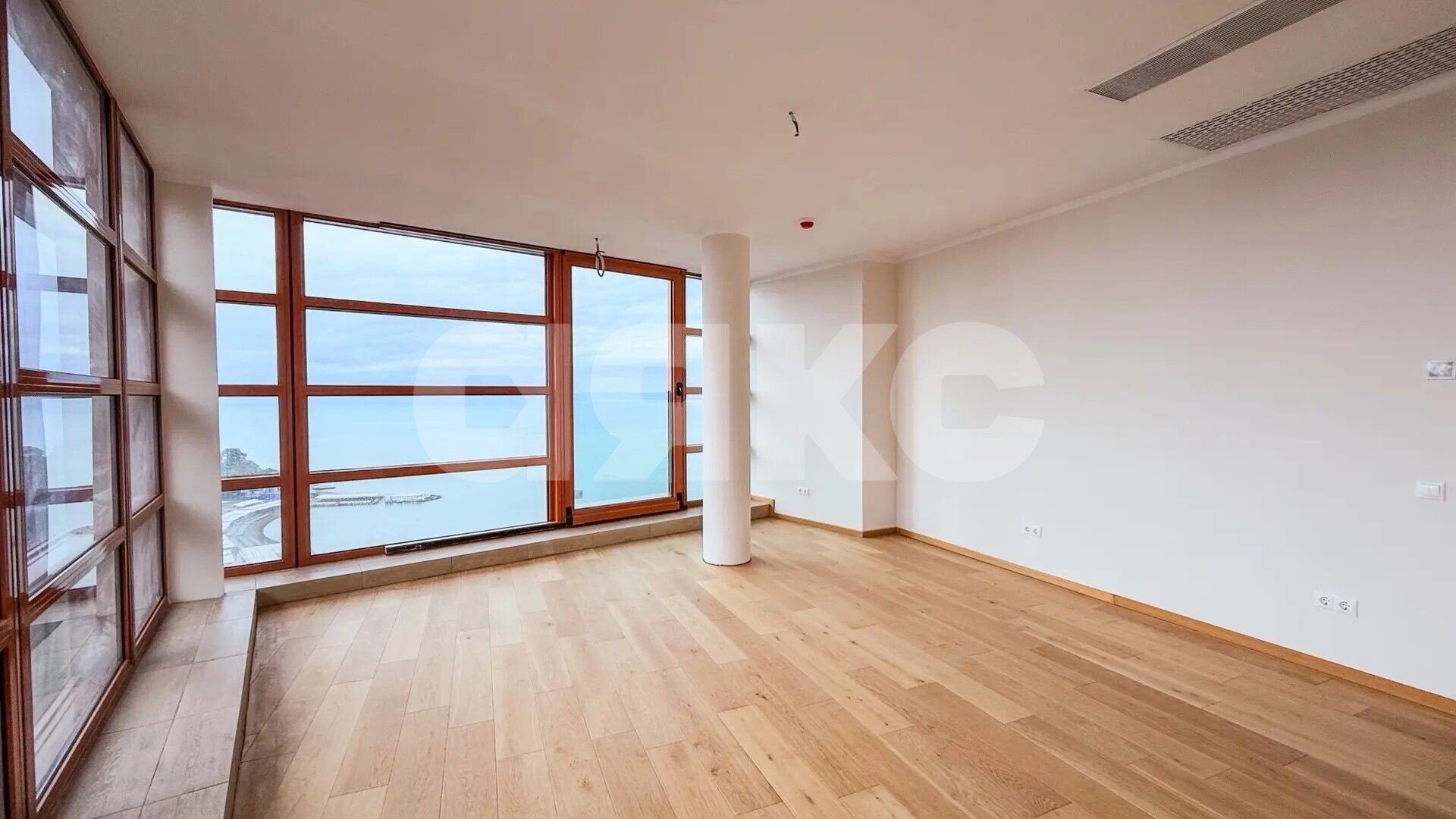Фото №2: 2-комнатная квартира 175 м² - Анапа, мкр. жилой комплекс Золотая Бухта, пр-кт Революции, 3