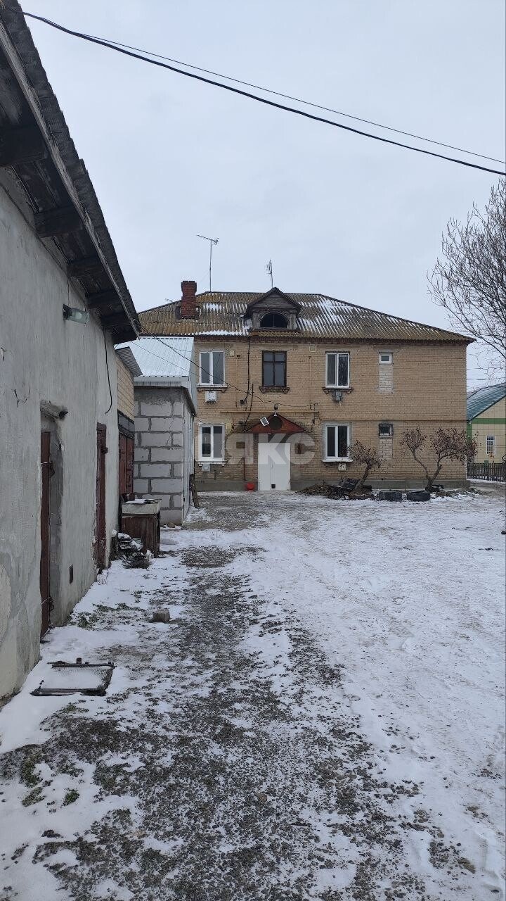 Фото №2: 3-комнатная квартира <span class="whitespace-nowrap">60 м²</span>, <span class="whitespace-nowrap">1/2 эт.</span> - Мелитополь, р. Новый Мелитополь, ул. Зиндельса, 11
