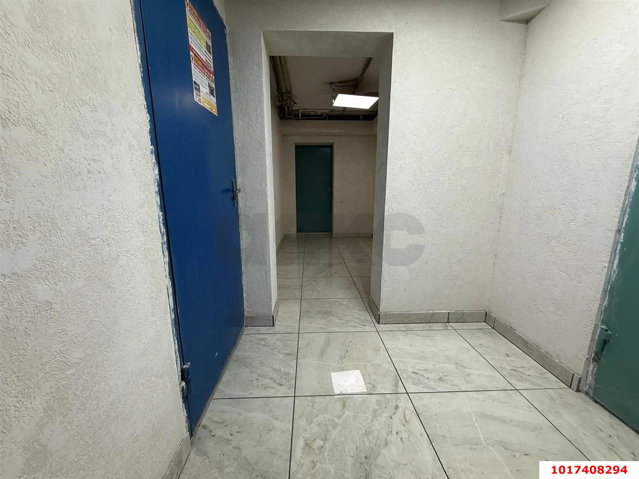 Фото №8: Торговое помещение 43 м² - Краснодар, Прикубанский внутригородской округ, мкр. Микрохирургии глаза, ул. Красных Партизан, 4/3