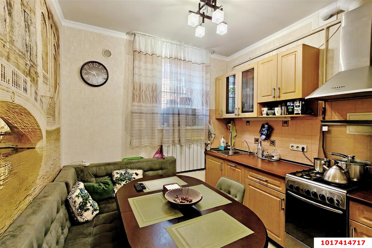 Фото №14: Дом <span class="whitespace-nowrap">70 м²</span> <span class="whitespace-nowrap">+ 1.5 сот.</span>, <span class="whitespace-nowrap">2 эт.</span> - Краснодар, Западный внутригородской округ, мкр. Центральный, ул. Карасунская, 5