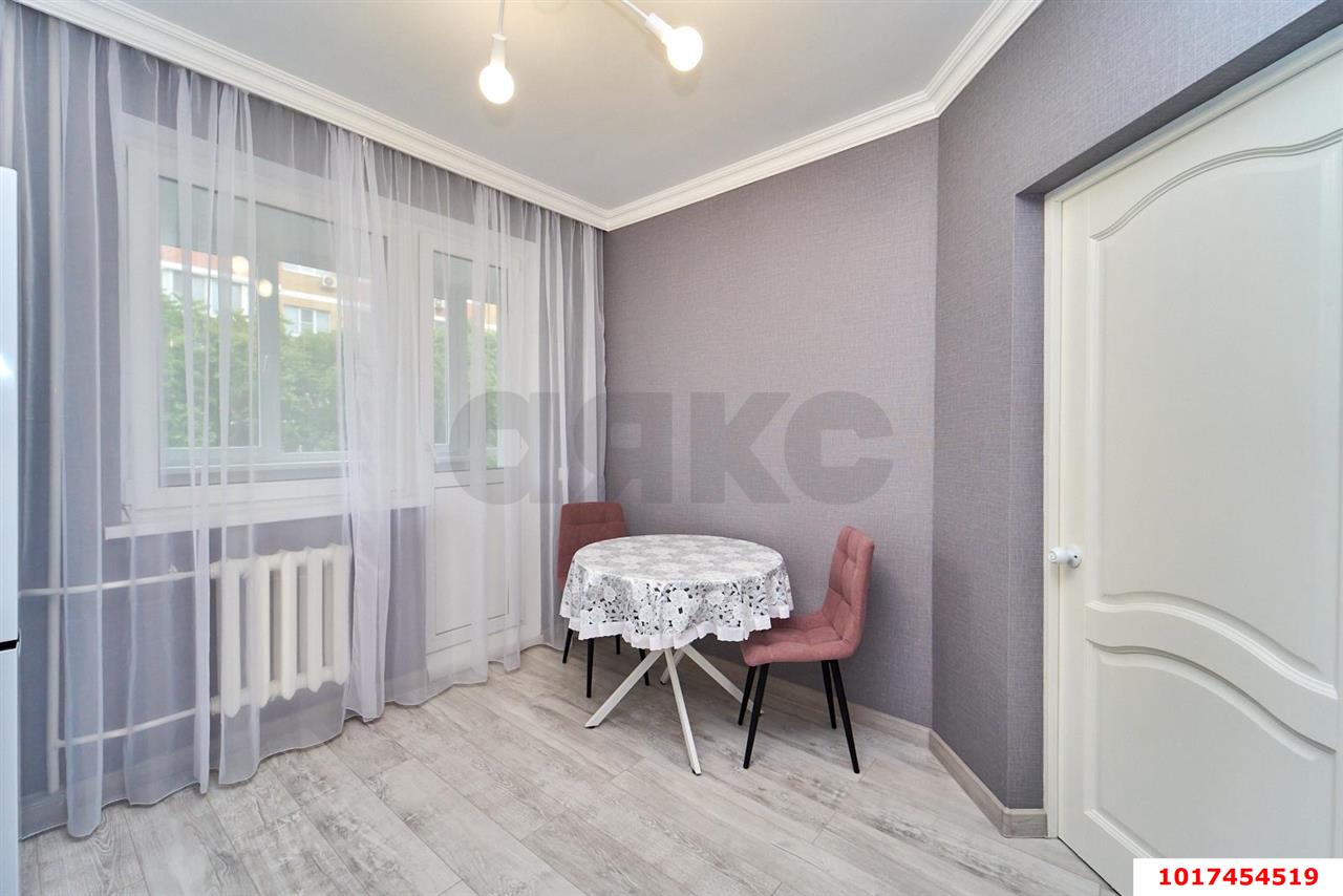 Фото №7: 1-комнатная квартира 43 м² - Краснодар, Западный внутригородской округ, мкр. Юбилейный, пр-кт Чекистов, 6
