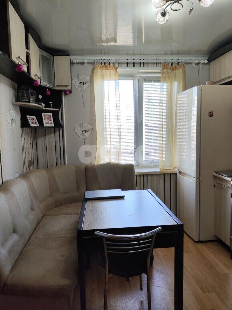 Фото №9: 2-комнатная квартира <span class="whitespace-nowrap">52 м²</span>, <span class="whitespace-nowrap">3/5 эт.</span> - Мелитополь, ул. Гвардейская, 30
