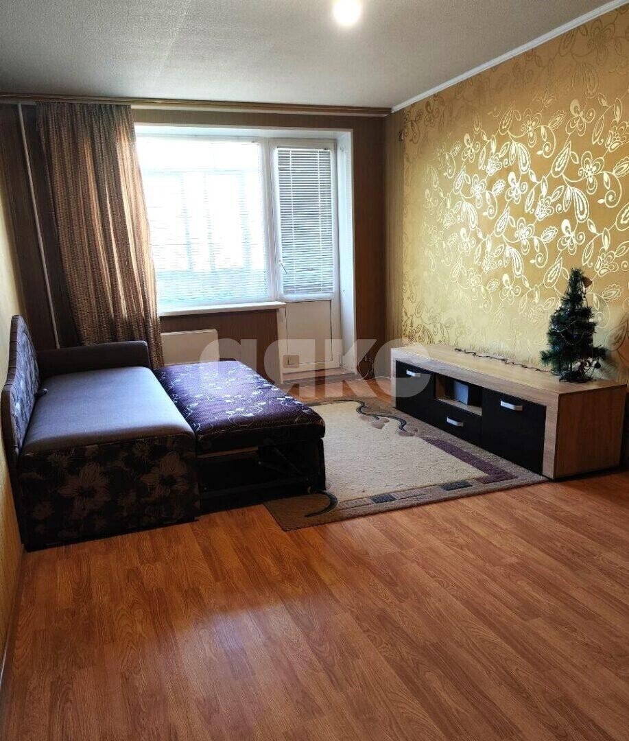 Фото №1: 2-комнатная квартира <span class="whitespace-nowrap">52 м²</span>, <span class="whitespace-nowrap">3/5 эт.</span> - Мелитополь, ул. Гвардейская, 30