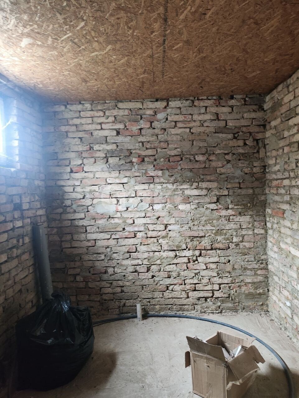 Фото №6: Дом <span class="whitespace-nowrap">51 м²</span> <span class="whitespace-nowrap">+ 6 сот.</span>, <span class="whitespace-nowrap">1 эт.</span> - Мелитополь, ул. Леси Украинки, 85