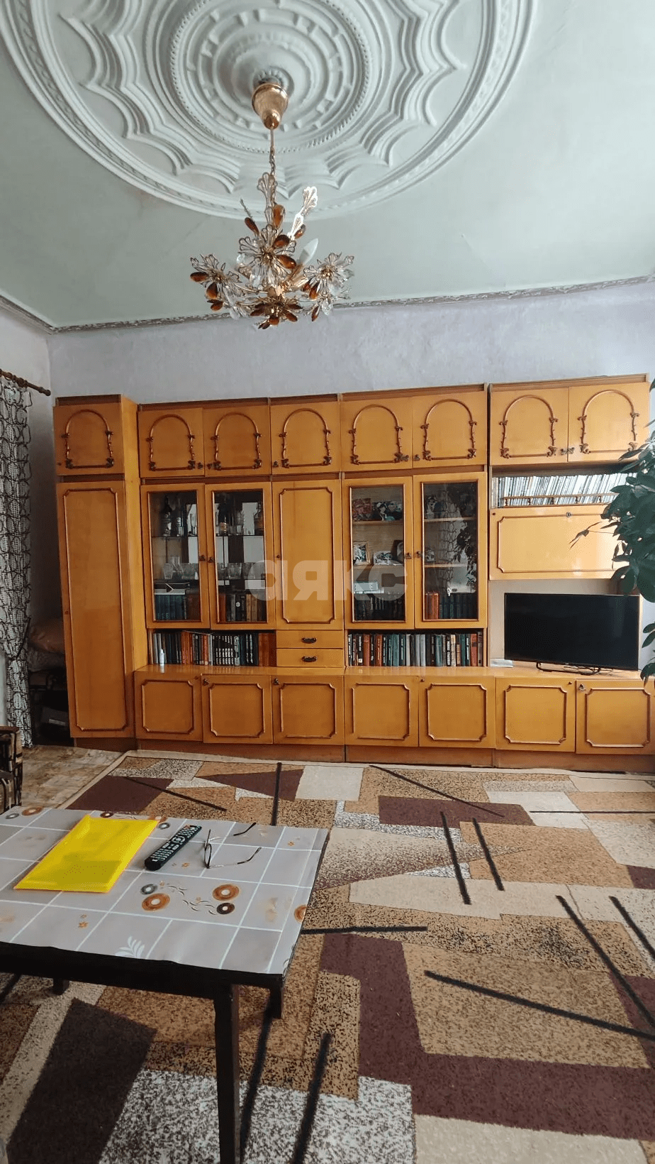 Фото №5: 3-комнатная квартира <span class="whitespace-nowrap">69 м²</span>, <span class="whitespace-nowrap">1/1 эт.</span> - Мелитополь, ул. Фрунзе, 22