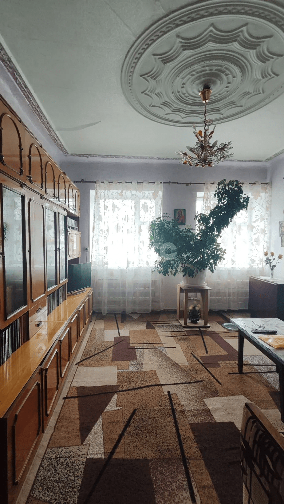 Фото №4: 3-комнатная квартира <span class="whitespace-nowrap">69 м²</span>, <span class="whitespace-nowrap">1/1 эт.</span> - Мелитополь, ул. Фрунзе, 22