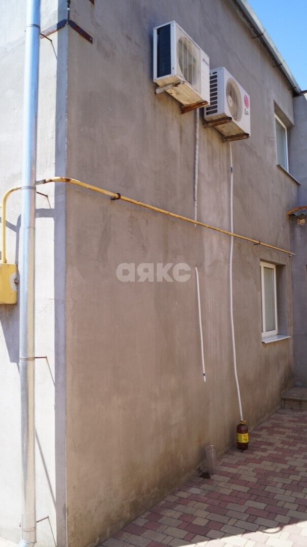 Фото №3: Дом <span class="whitespace-nowrap">98 м²</span> <span class="whitespace-nowrap">+ 600 сот.</span>, <span class="whitespace-nowrap">2 эт.</span> - Мелитополь, пер. Тельмана, 14