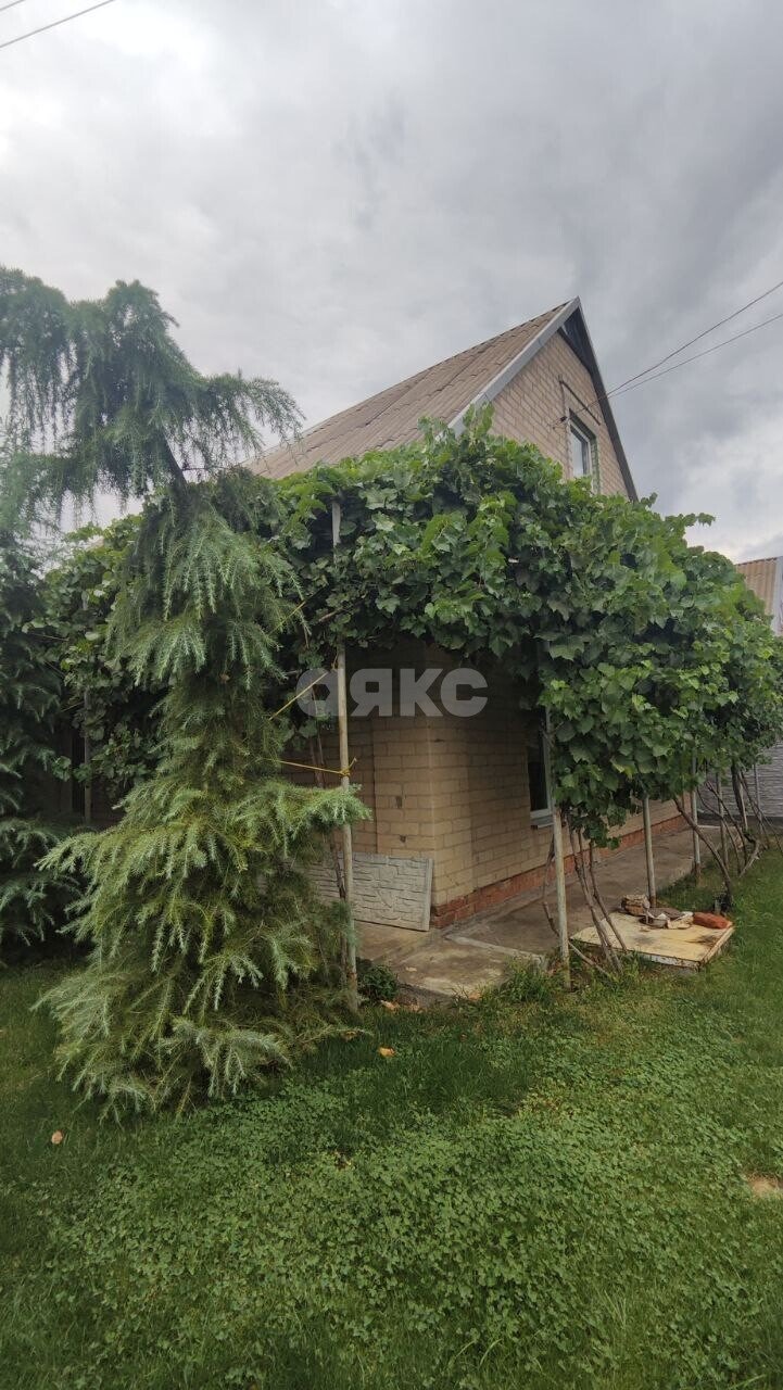 Фото №5: Дом <span class="whitespace-nowrap">79 м²</span> <span class="whitespace-nowrap">+ 6 сот.</span>, <span class="whitespace-nowrap">1 эт.</span> - Мелитополь, пер. 1-й  Крылова, 14
