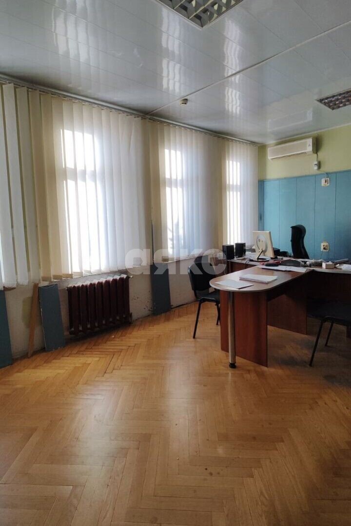 Фото №13: Коммерция <span class="whitespace-nowrap">252 м²</span>, <span class="whitespace-nowrap">1/2 эт.</span> - Акимовка, мкр. квартал Опытная Станция, ул. Чкалова, 7