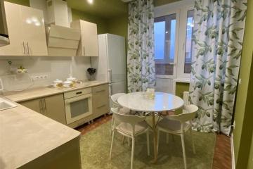 Фото №1: 1-комнатная квартира 40 м² - Краснодар, мкр. Камвольно-суконный Комбинат, ул. Максима Горького, 32