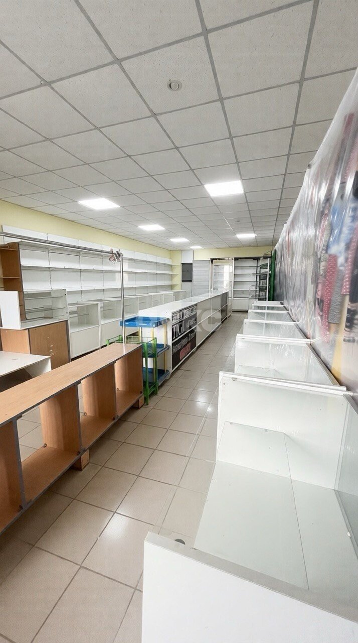 Фото №5: Коммерция 87 м² - Мариуполь, р. Ильичёвский, ул. 40 лет Октября, 19