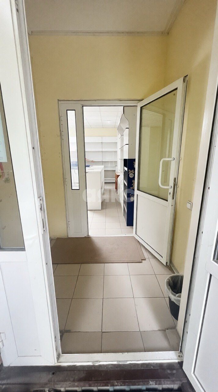 Фото №3: Коммерция 87 м² - Мариуполь, р. Ильичёвский, ул. 40 лет Октября, 19